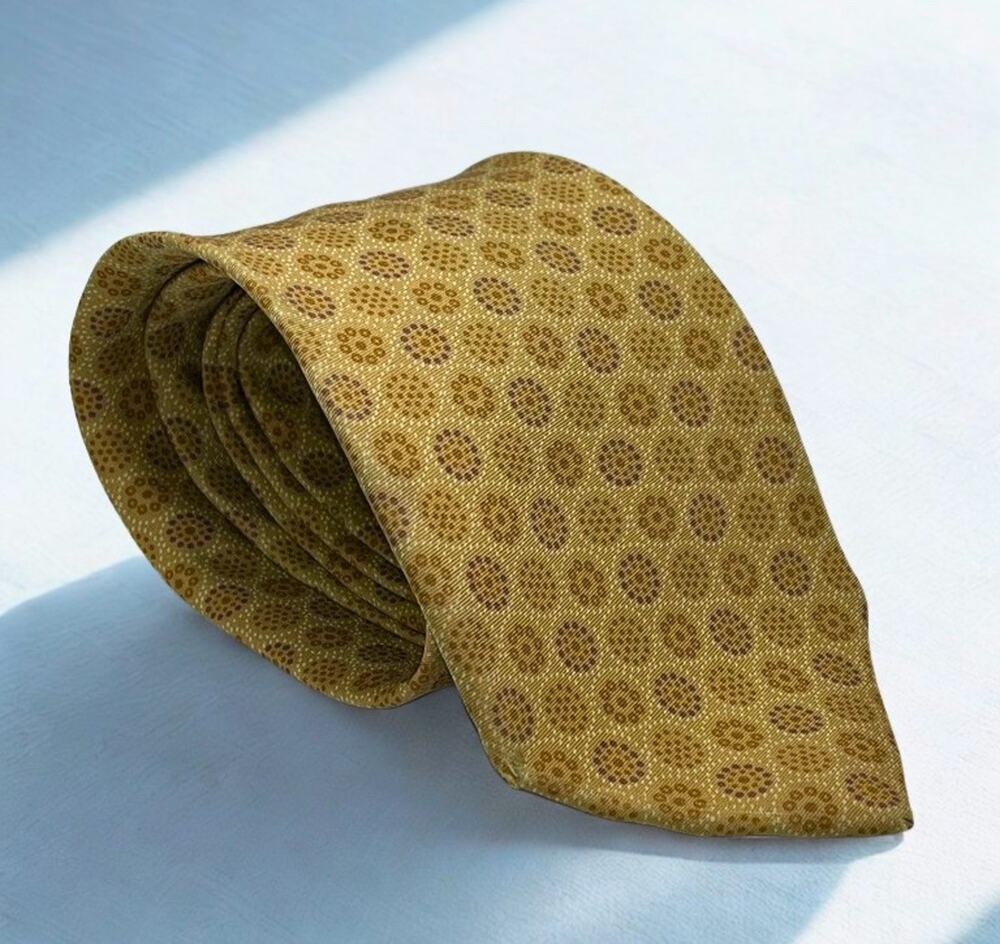 Ermenegildo Zegna 100% Silk Tie Made Italy Gold Medallion Luxury Designer